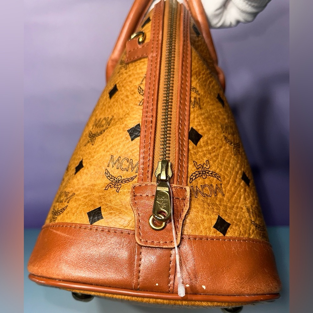 MCM Heritage Collection Tote Bag w/COA - EUC - Picture 6 of 16